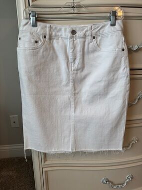 J. McLaughlin White Denim Skirt